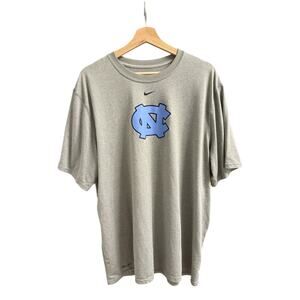 Vintage Nike UNC Tee Size XL